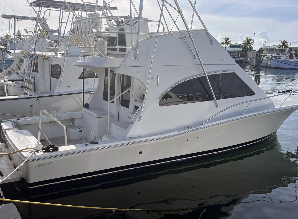 Lurs 36' Sportfisher